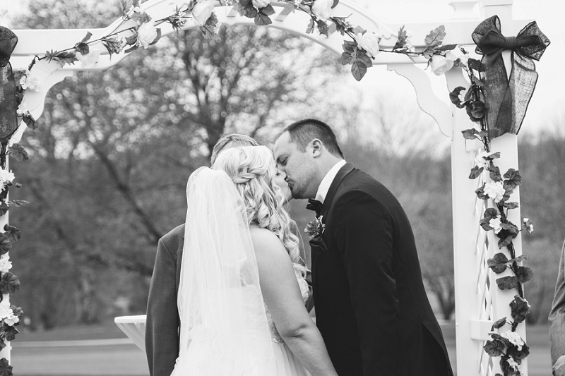 hillendale country club baltimore wedding by chesapeake charm photography